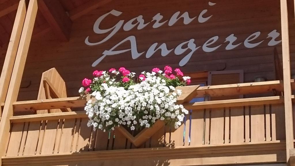 Hotel Garni Angerer Lutago Buitenkant foto