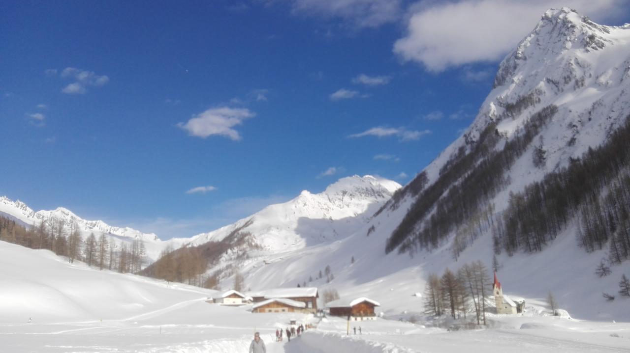 Hotel Garni Angerer Lutago Buitenkant foto